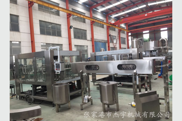 纯净水灌装机和矿泉水饮料灌装机的设备能否通用？