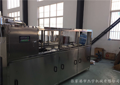 大桶水灌装机机器要定期进行维修保养